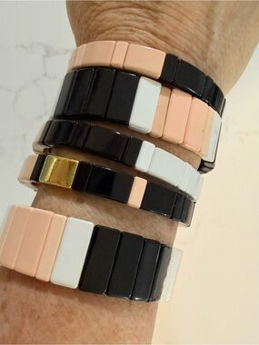 Stretch Tile Bracelet Bands – Black, Peach & White (unbranded)